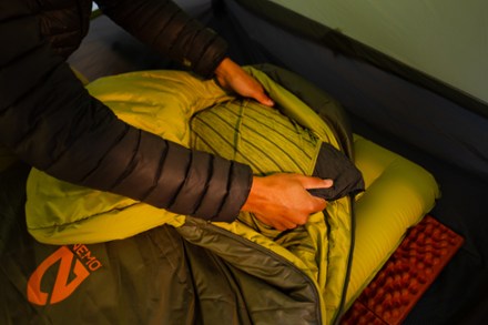 Location Image for Tempo 20 Endless Promise Synthetic Sleeping Bag - Men's