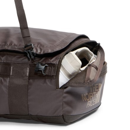 The North Face Base Camp Voyager Duffel - 32 L 3