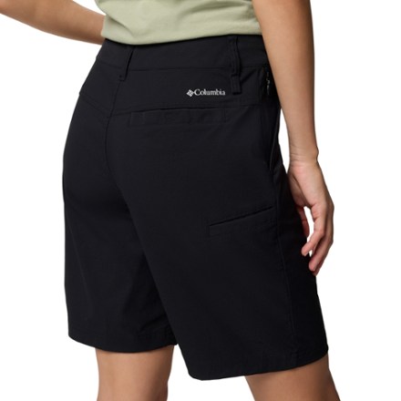 Columbia Leslie Falls Long Shorts II - Women's 6