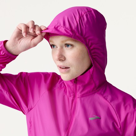 Brooks Canopy Packable Jacket - Women