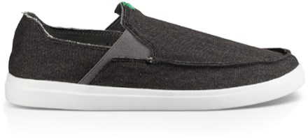 sanuk slip on shoes