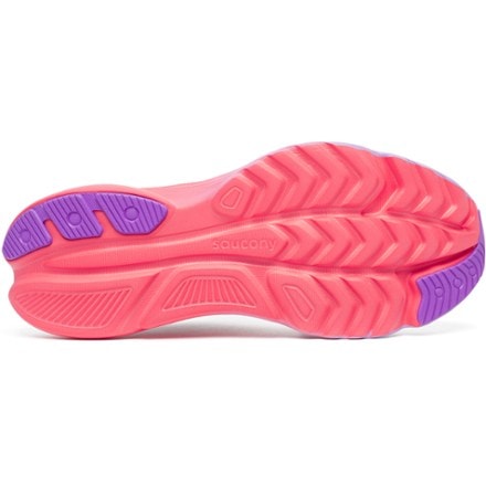 Saucony Kinvara 16 Road-Running Shoes - Women's 5