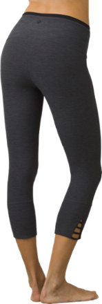capri tights under dresses