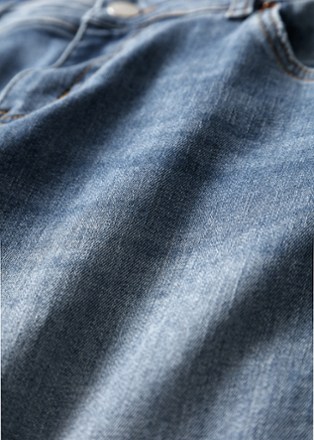 DUER Performance Denim Girlfriend Jeans - Women's 8