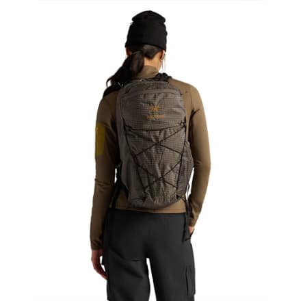 Arc'teryx Aerios 18 Pack 1