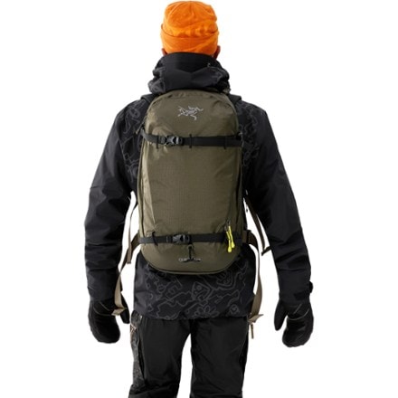 Arc'teryx Quintic 28 Pack 1