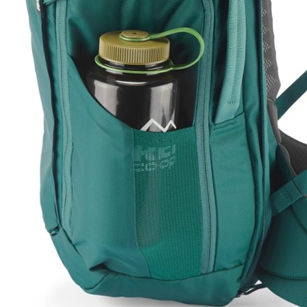 REI Co-op Ruckpack 40 Pack - Women's Water bottle pocket (Water bottle sold separately)