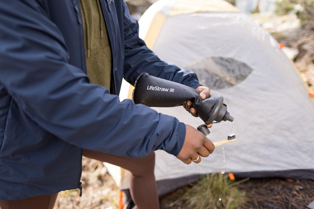 Location Image for Peak Squeeze Water Filter System - 33.8 fl. oz.