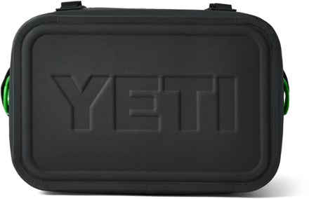 YETI Hopper Flip 18 Soft Cooler 5