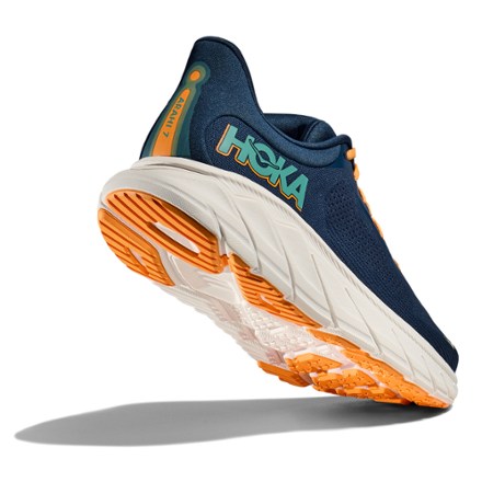 HOKA Arahi 6 Road-Running Shoes - Men's 7