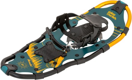 Yukon Charlie's Minimalist One-Pull Snowshoe Kit 7