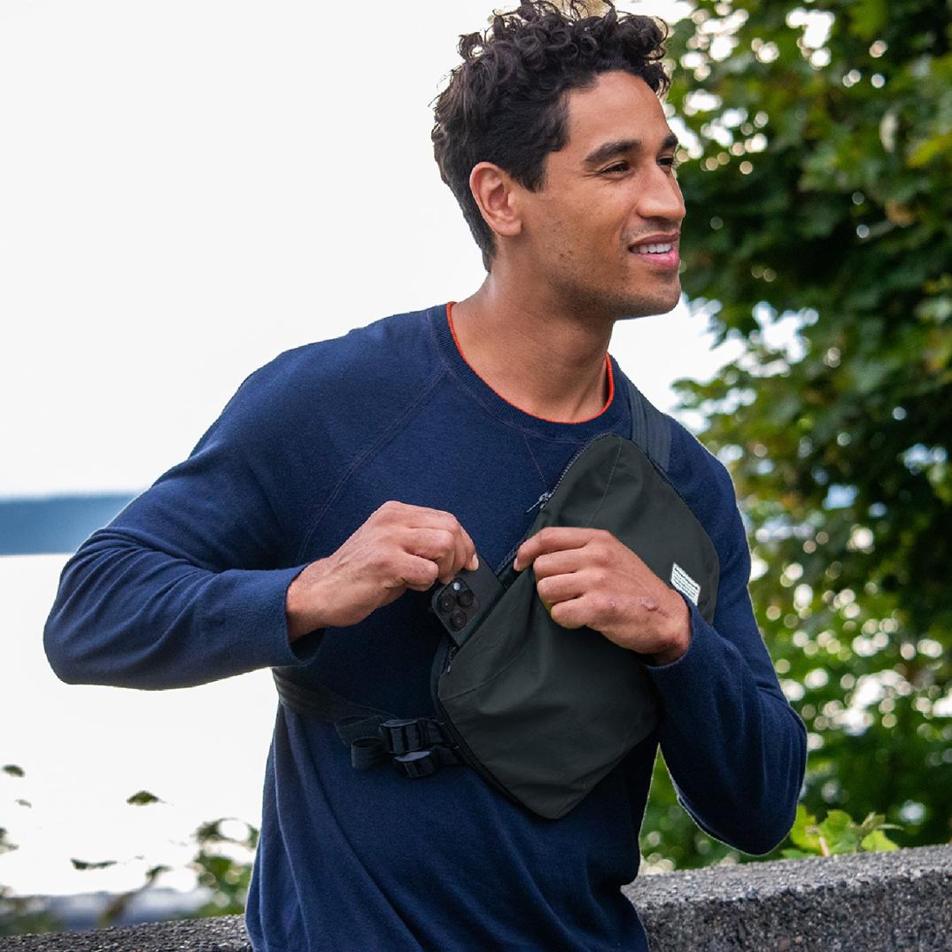 Location Image for R3 Explore Run Bag