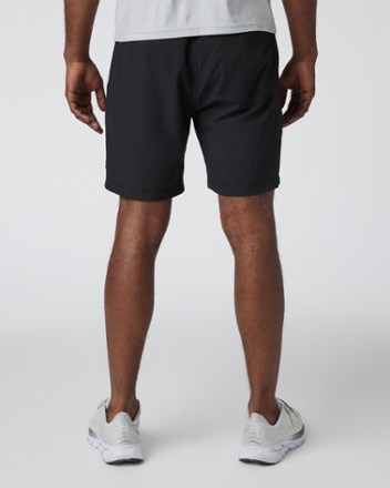 Vuori Kore Unlined 7" Shorts - Men's 2
