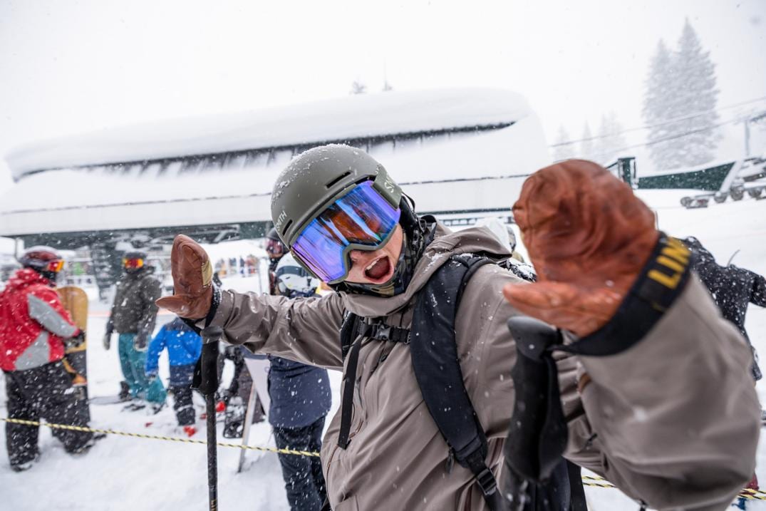 Location Image for Method Mips Snow Helmet