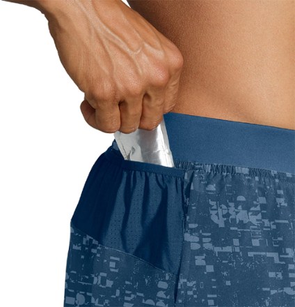Brooks Sherpa Split Shorts - Men's 3" Inseam 4