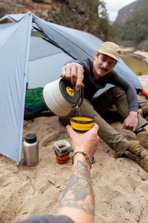 Sea to Summit Frontier Ultralight Collapsible Kettle - 1.1 Liters 6