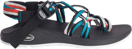 sandals outlet chacos