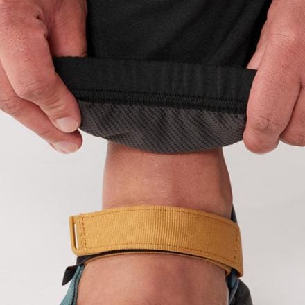 REI Co-op Active Pursuits Midweight Joggers 7