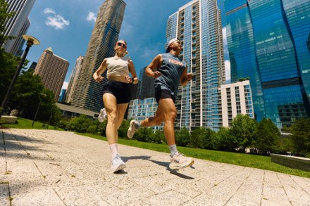 Location Image for Bondi 9 Road-Running Shoes - Men's