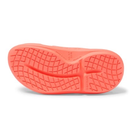 OOFOS OOyea Slide Sandals - Women's Sole view
