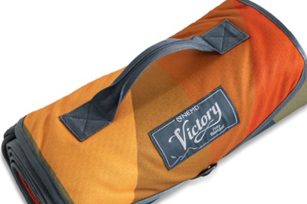 NEMO Victory Patio Blanket 5