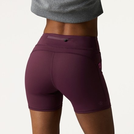 rabbit Speed Leggy 4" Shorts - Women's 2