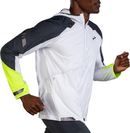 Brooks Run Visible Convertible Jacket - Men's 3