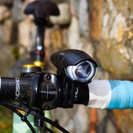 Planet Bike Blaze 45 Bike Light Set 9