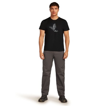 Icebreaker Merino 150 Tech Lite Skiing Yeti Base Layer T-Shirt - Men's 2