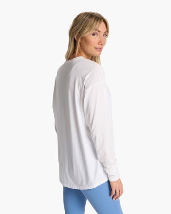 Vuori Long-Sleeve Feather T-Shirt - Women's 2