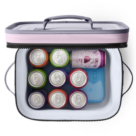 YETI Hopper Flip 12 Soft Cooler 6