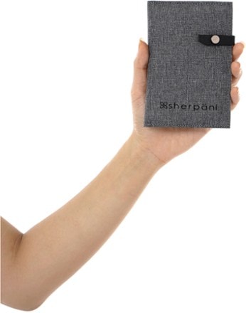 Sherpani Osaka Wallet 3