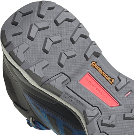 adidas Terrex Skychaser 2 Mid GORE-TEX Hiking Boots - Men's 7