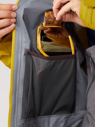 Arc'teryx Rush Jacket - Men's 7