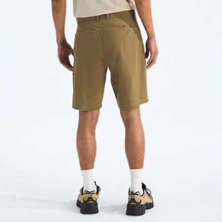 The North Face Rolling Sun Packable 7" Shorts - Men's 1