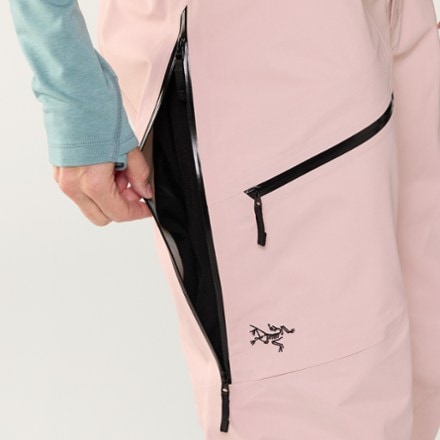 Arc'teryx Sentinel Pants - Women's 6