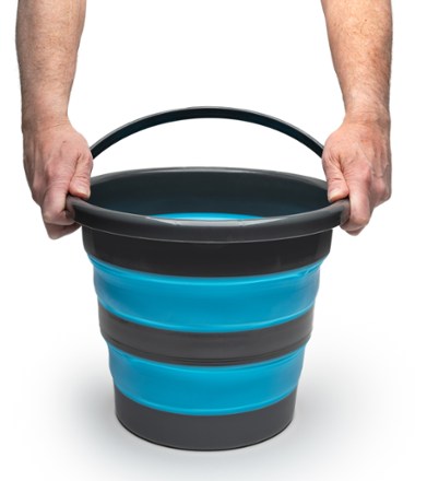SOL Flat Pack Bucket - 10 Liters 2