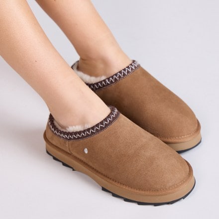 EMU Australia Sharky Scuff Slippers - Women's 6