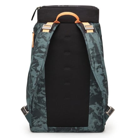 Db Journey Hugger Pack 25L 1