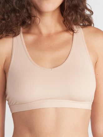 Women's Intraknit Racerback Bra col. Beige