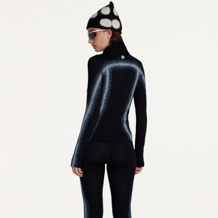 SENIQ Warmup Merino Turtleneck Base Layer Top - Women's 1