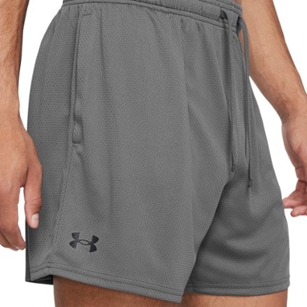 Under Armour Tech Mesh 6" Shorts - Men's 5