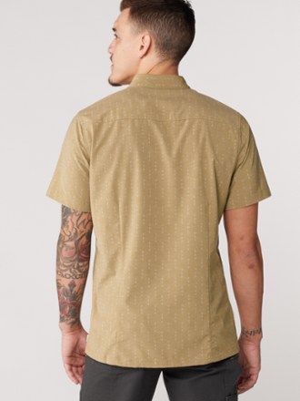 Vuori Bridge Button-Down Shirt - Men's 2
