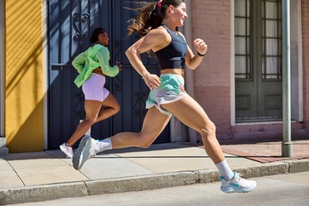 HOKA Clifton 10 Road-Running Shoes - Women's 10