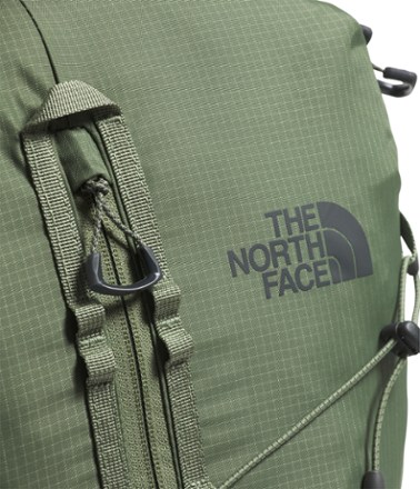 The North Face Borealis Trail 28 Pack 8