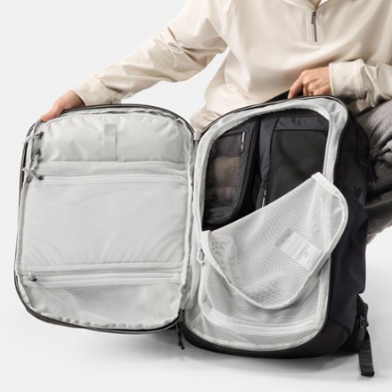 Matador 35 L Global Travel Pack 7