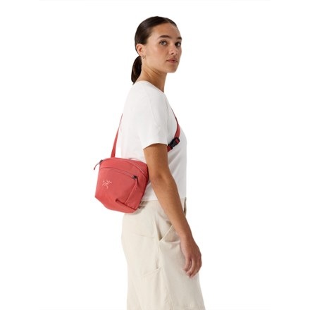 Arc'teryx Mantis 2 Waist Pack 4