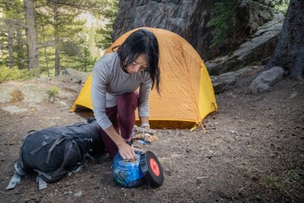 BearVault BV425 Sprint Bear Canister 5