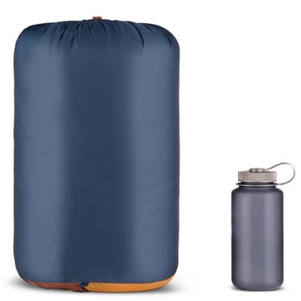Kelty Solstice 20 Sleeping Bag 32 fl. oz. water bottle not included