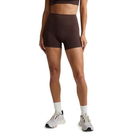 Beyond Yoga glowzone 4" Biker Shorts - Women's 0